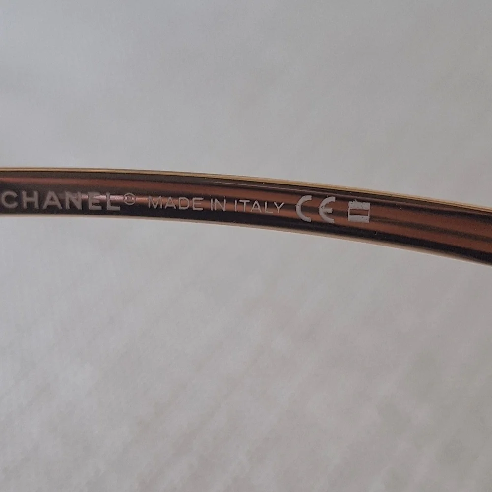 CHANEL 4141-Q Gold Frame Brown Gradient Aviator Sunglasses - Picture 4 of 8